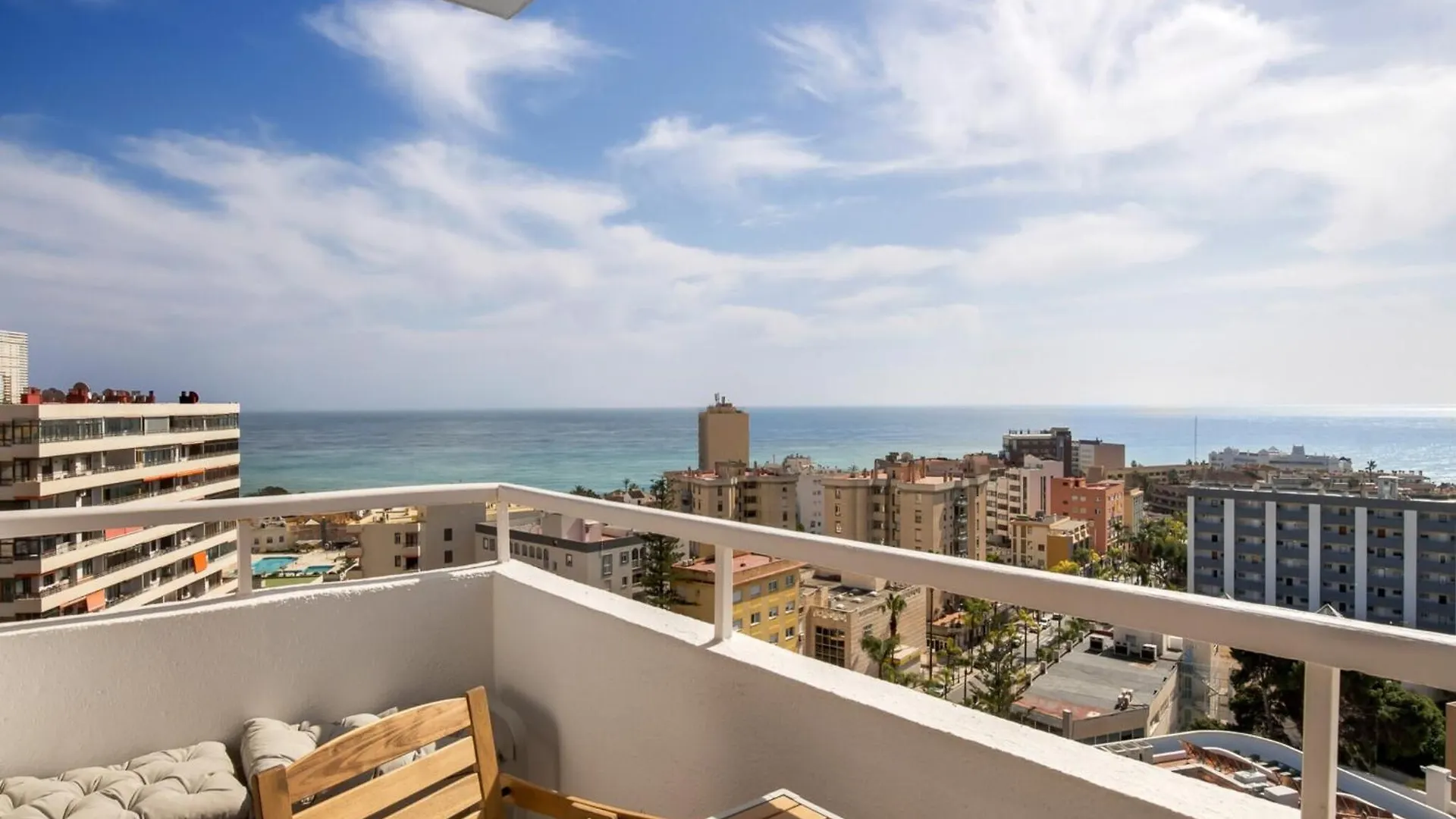 Apartment Near Playa De Bajondillo 토레몰리노스 0*,  스페인